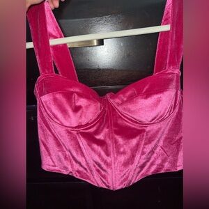 Fashion nova velvet crop top